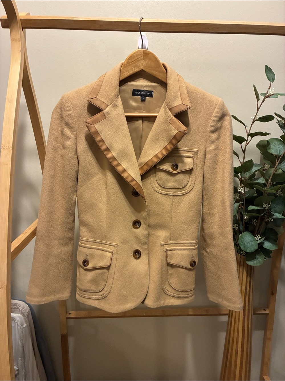 Vintage Holt Renfree Wool-Blend Tan Notch Lapel Blazer with Contrast Trim